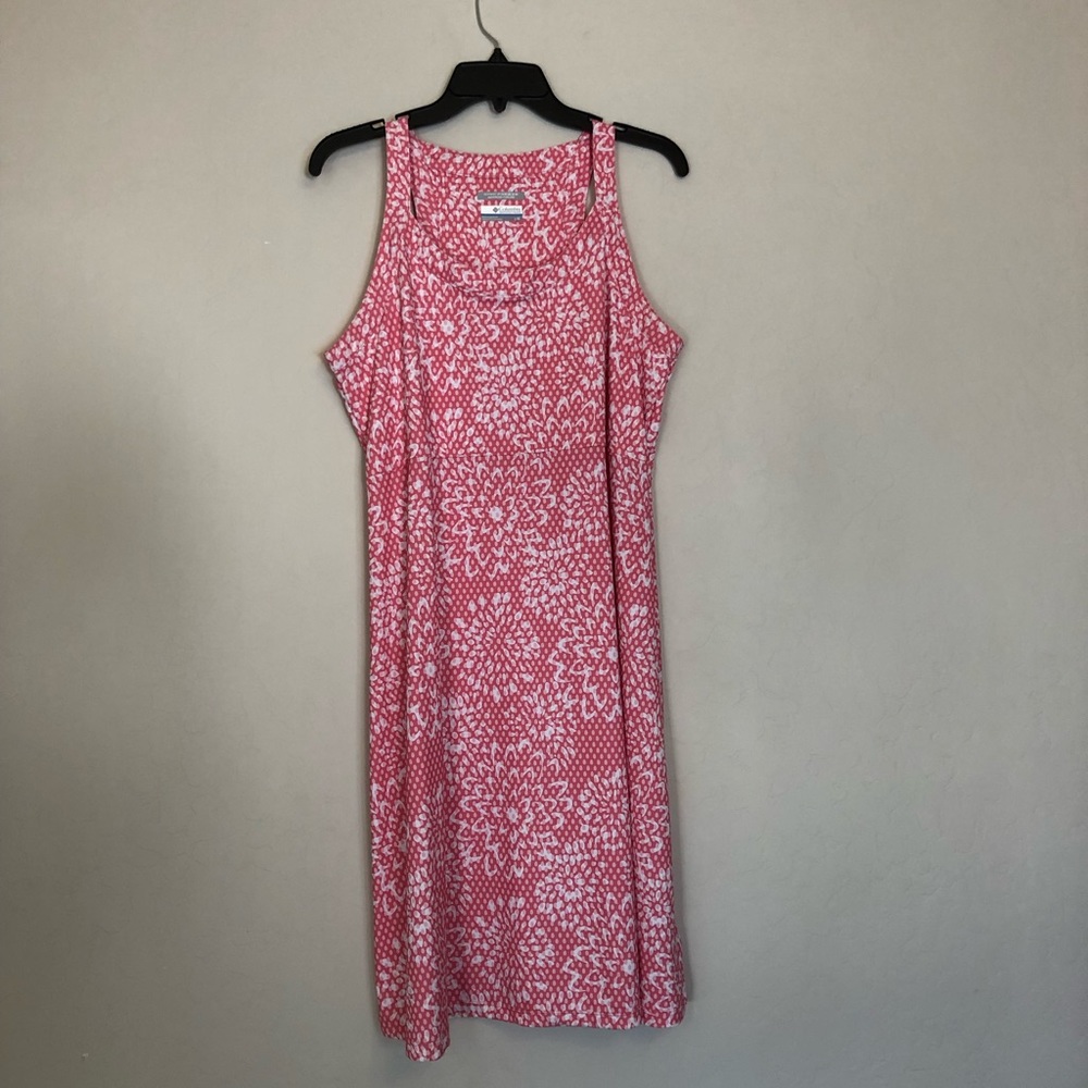 Stylish and comfortable summer dress.